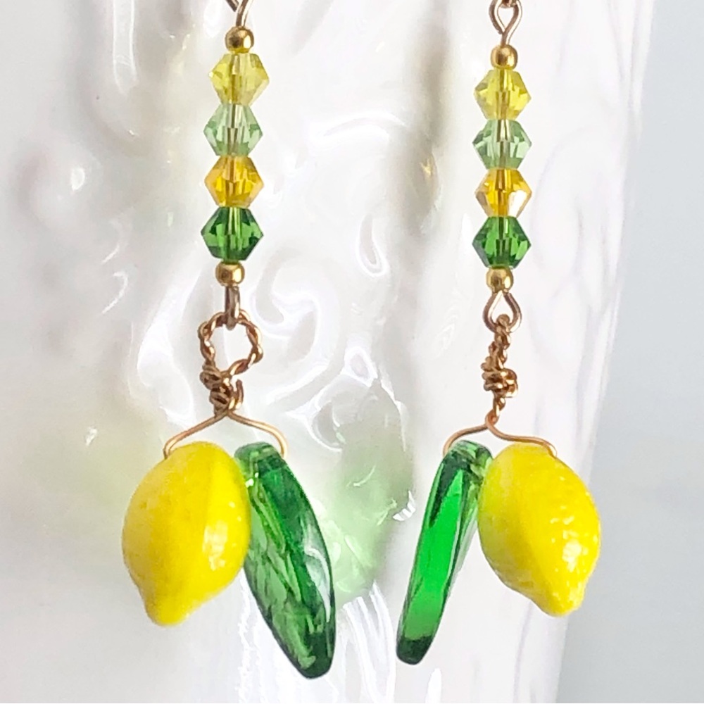 New Handmade Playful Glass Lemon Drop Citrus Fruit Yellow and Green Earrings - Picture 6 of 11